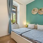 Zentrumsnahe In *