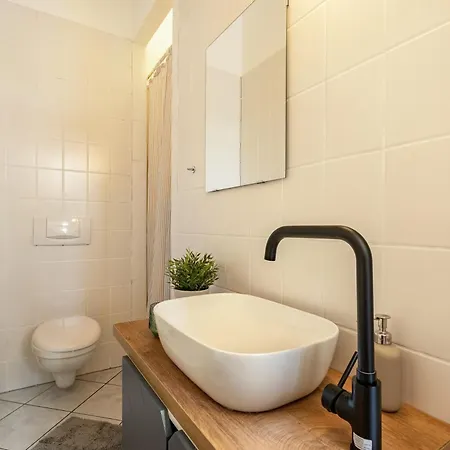 Zentrumsnahe In アパート